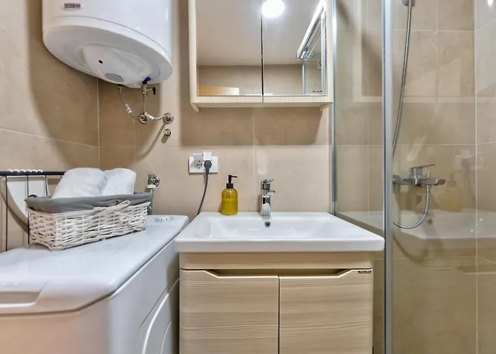 Idila * زلاتيبور